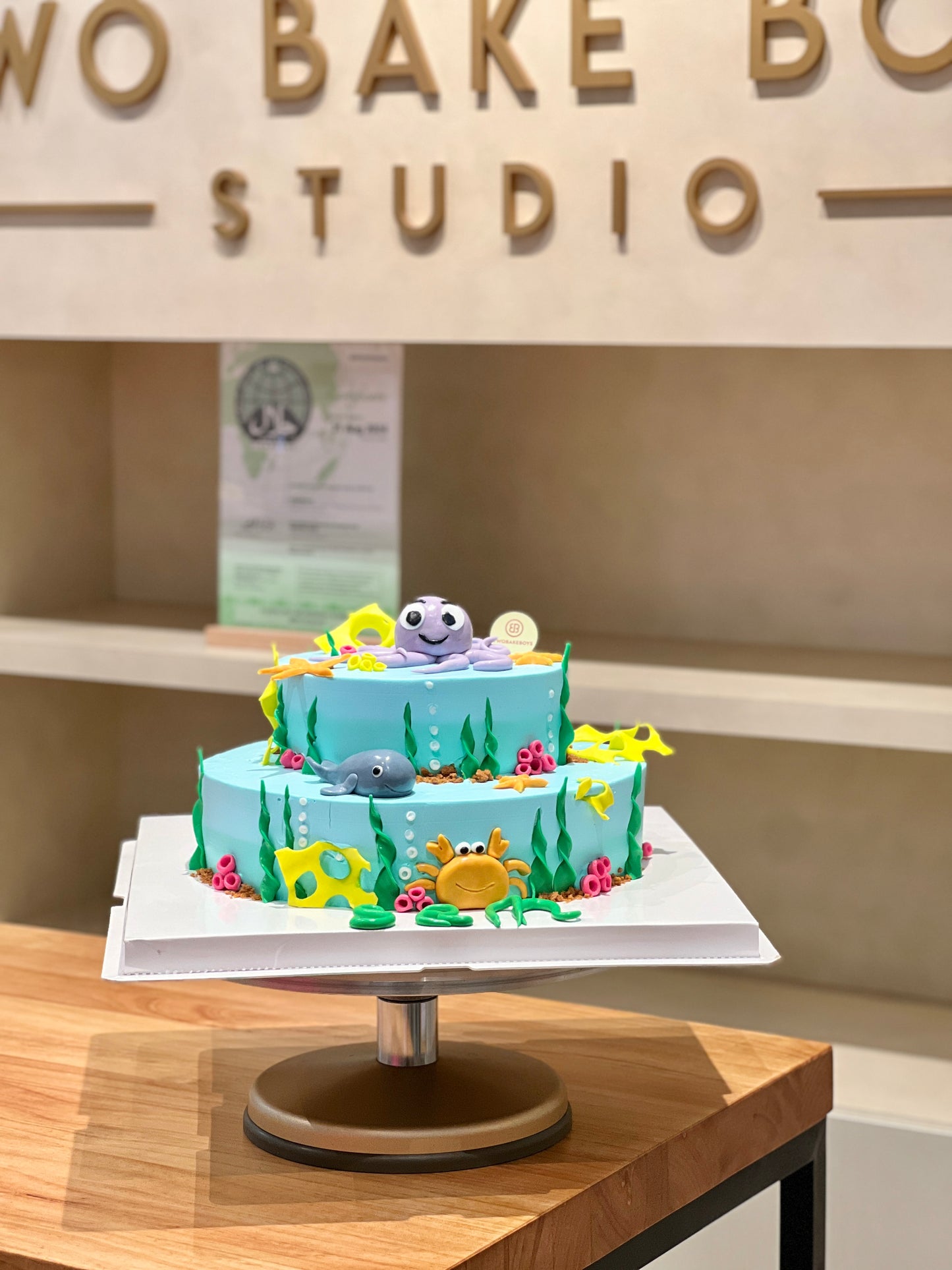 Customised cake under the sea 4 + 6" 2 tier cake