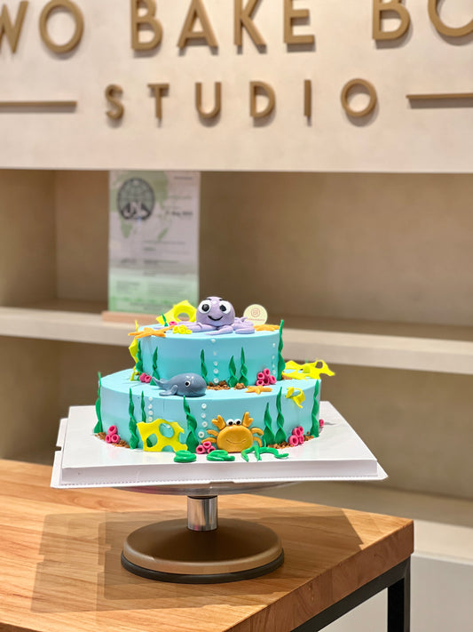 Customised cake under the sea 4 + 6" 2 tier cake