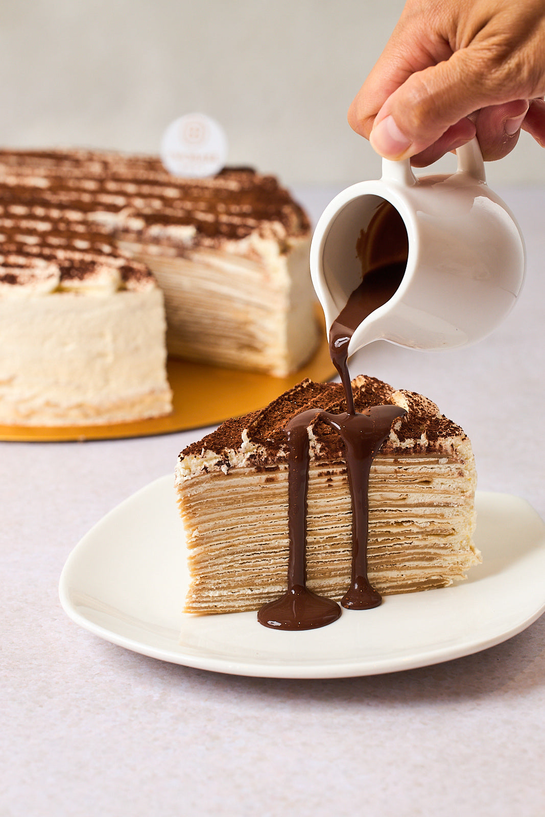 Tiramisu crepe cake 6" ☕️with chocolate sauce suitable for 6-8 pax