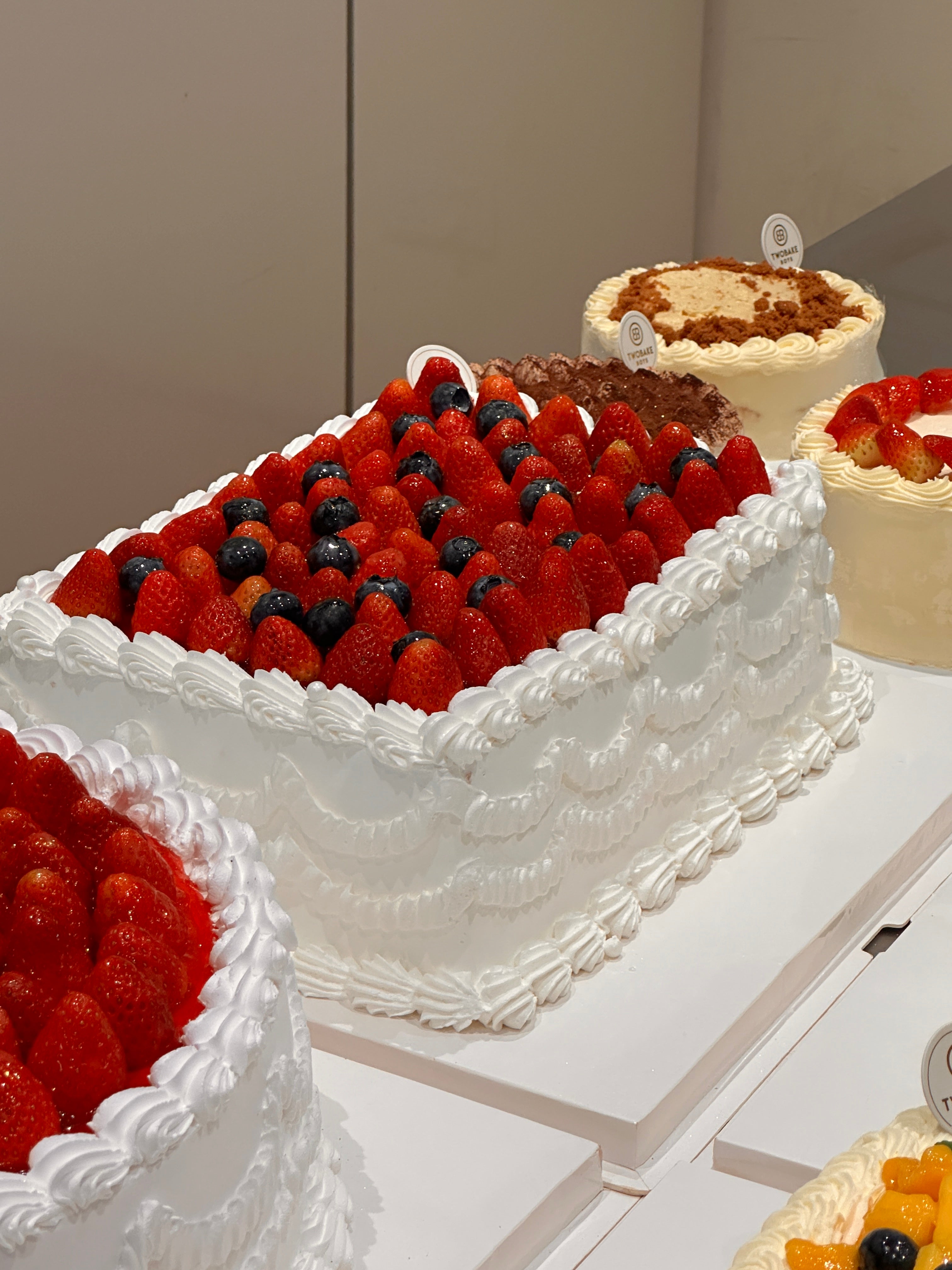 Italian Wedding Cake 12