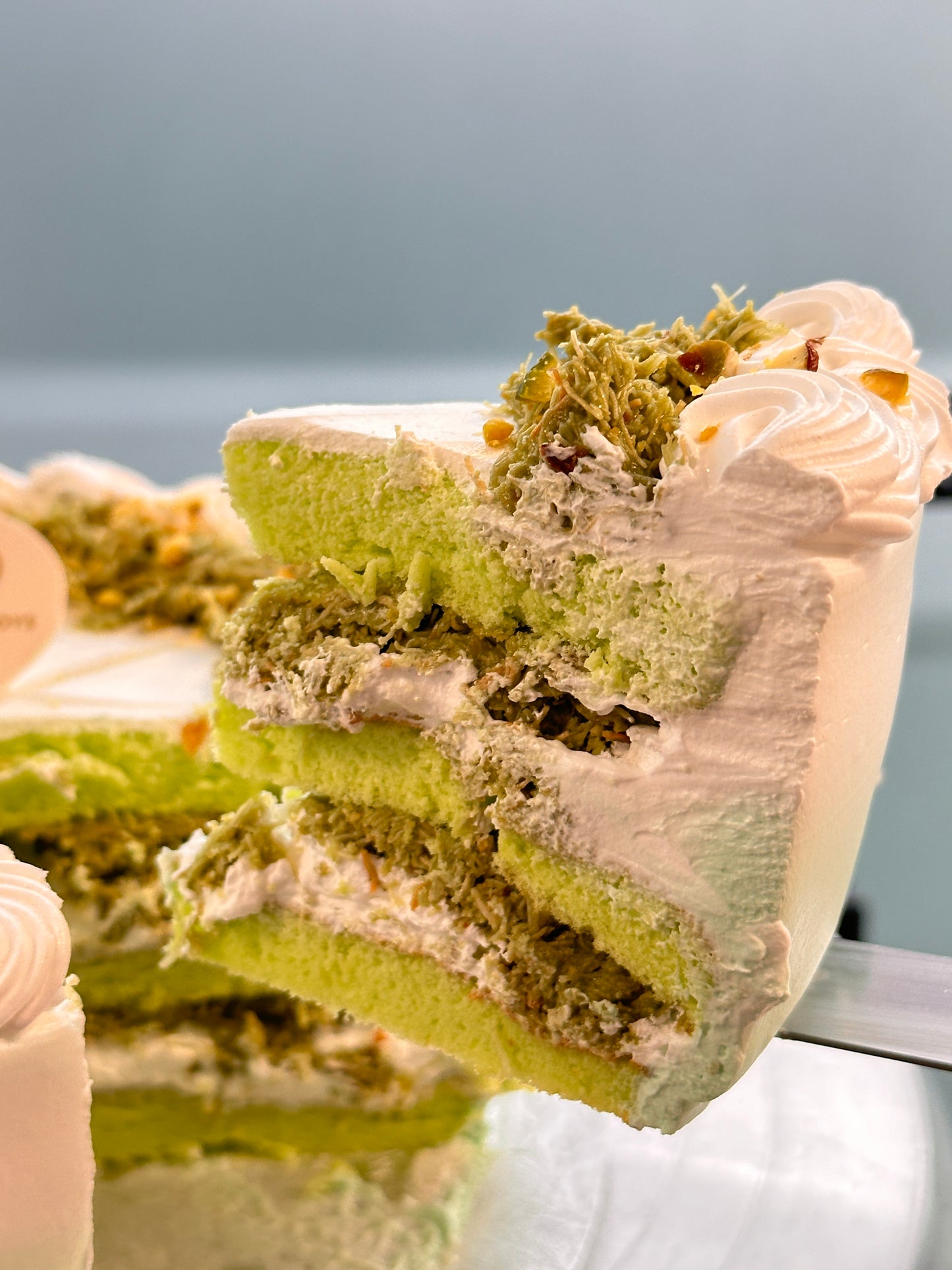 Halal Pandan Pistachio Kunafa Cake 6"