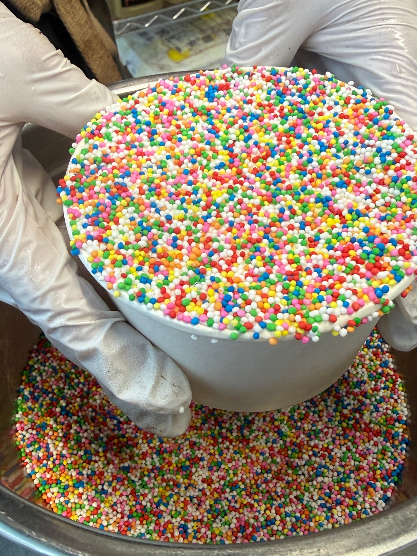 NYC DOTCAKE 4" Vanilla strawberry + Bundle with Box of 2 DCC