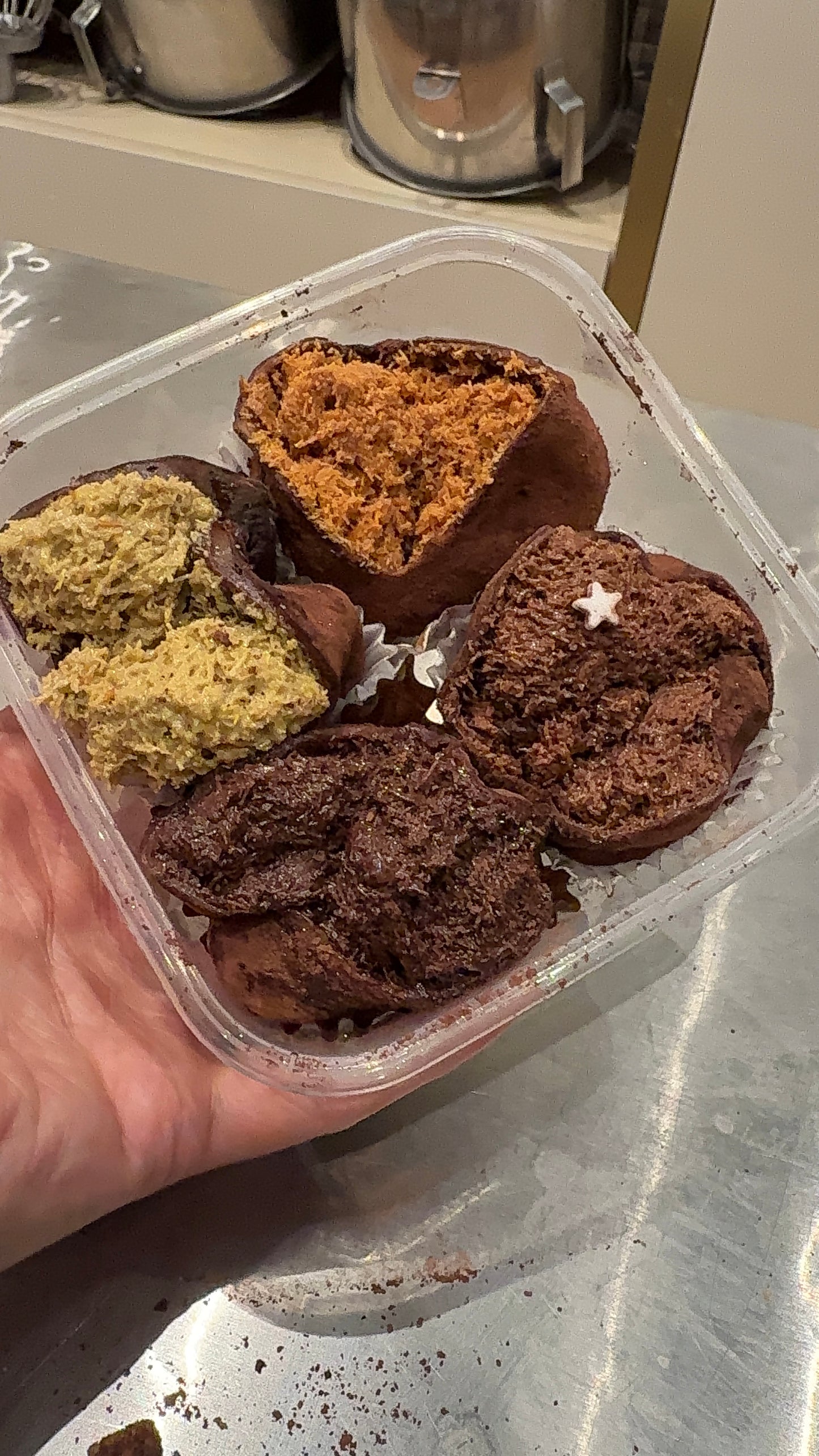 NEW Mixed box of 4 Pistachio / Nutella/ CHOCOLATE/ Biscoff