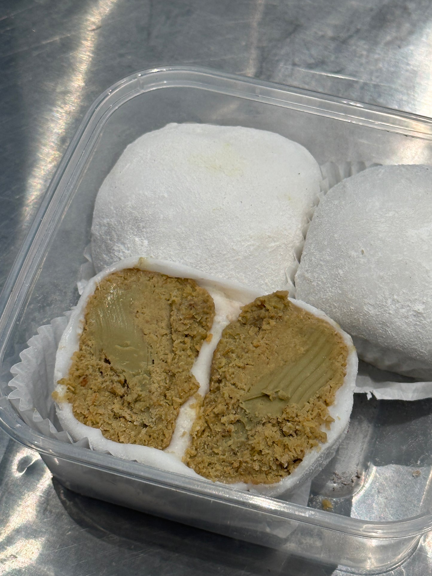 Mochi Dubai Chewy Cookie Box of 4 (Halal) Pistachio