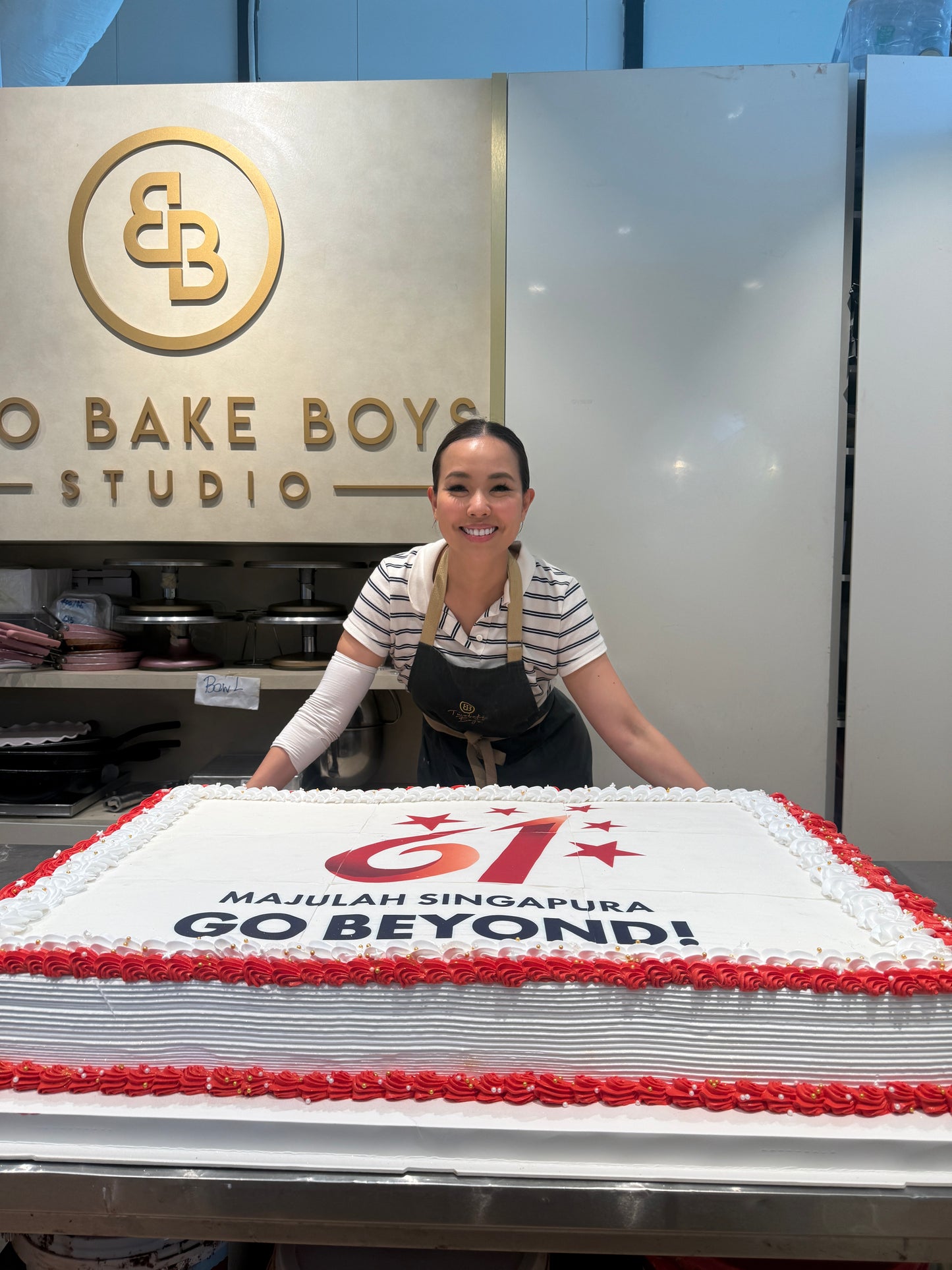 COMPANY LOGO EDIBL PRINT CAKE