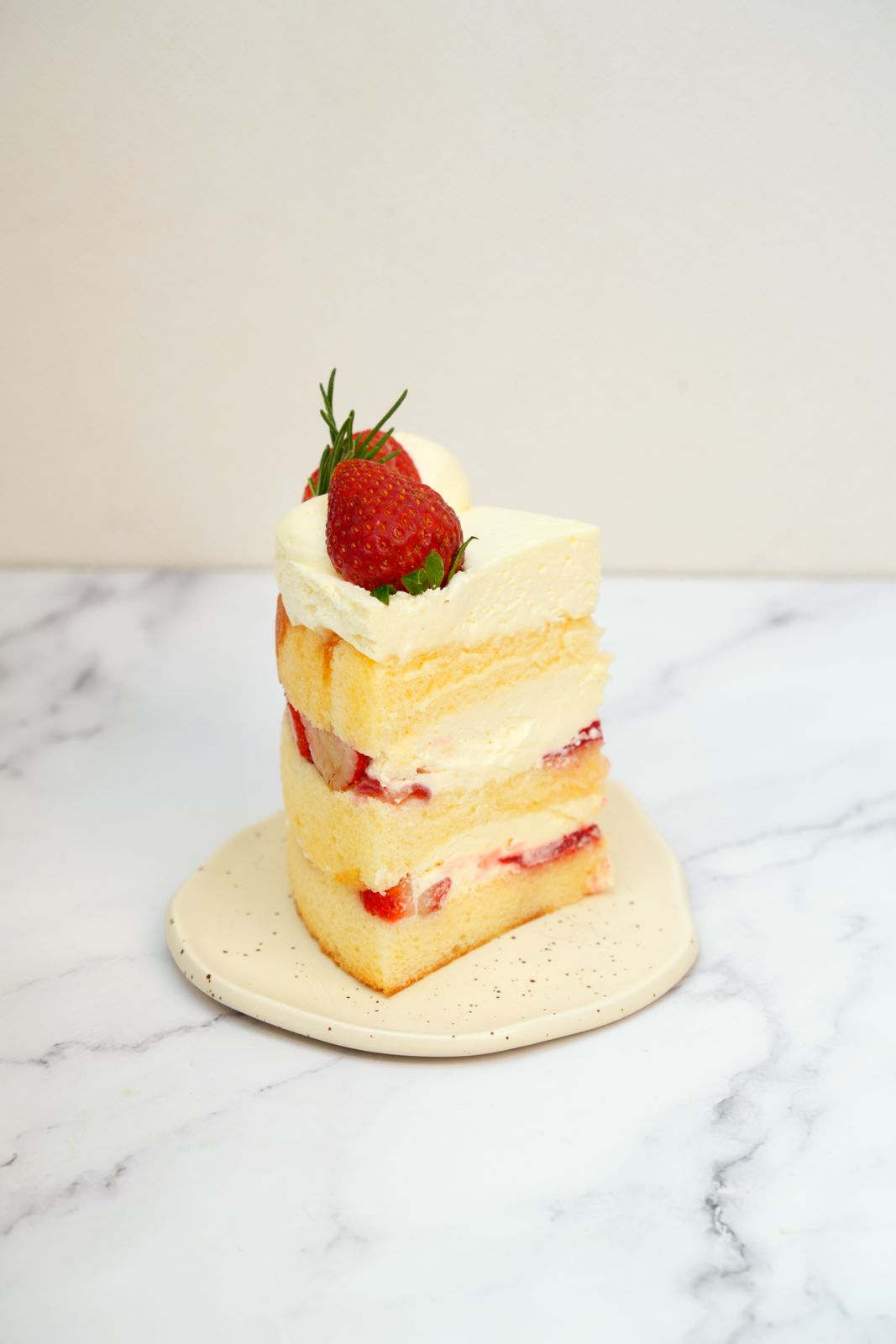 Korean Strawberry Shortcake 🍓 (shortcake the serie)