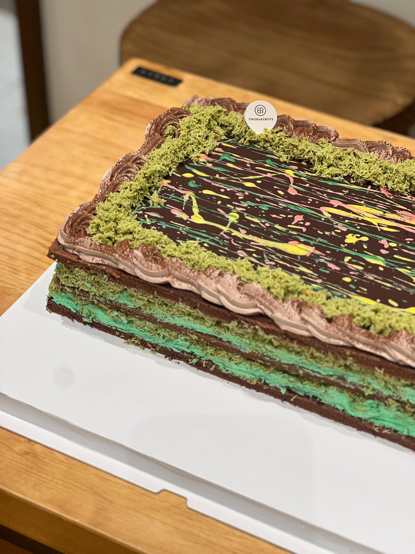 Square Halal Pistachio Chocolate Kunafa Cake 20-50pax